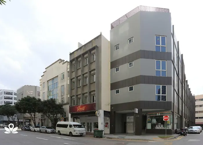 Gusti Bed & Breakfast Singapore